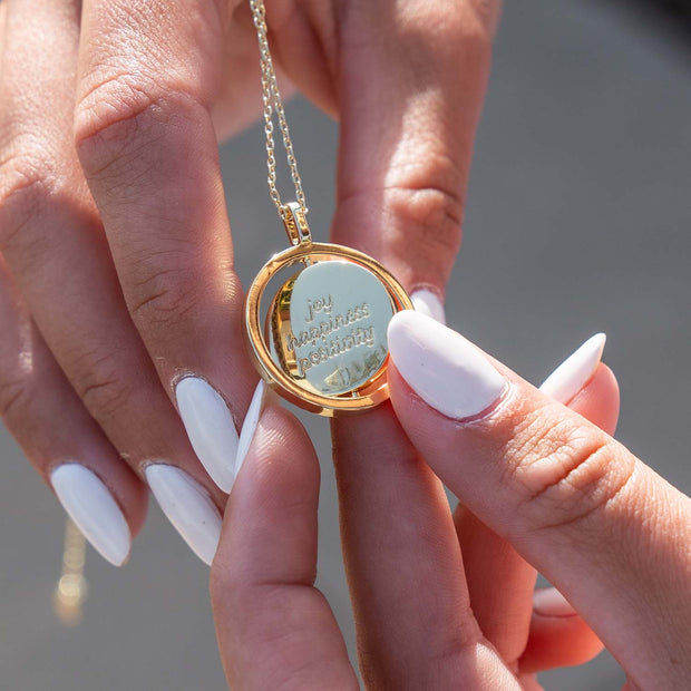 Meaningful Colors Spin Necklace