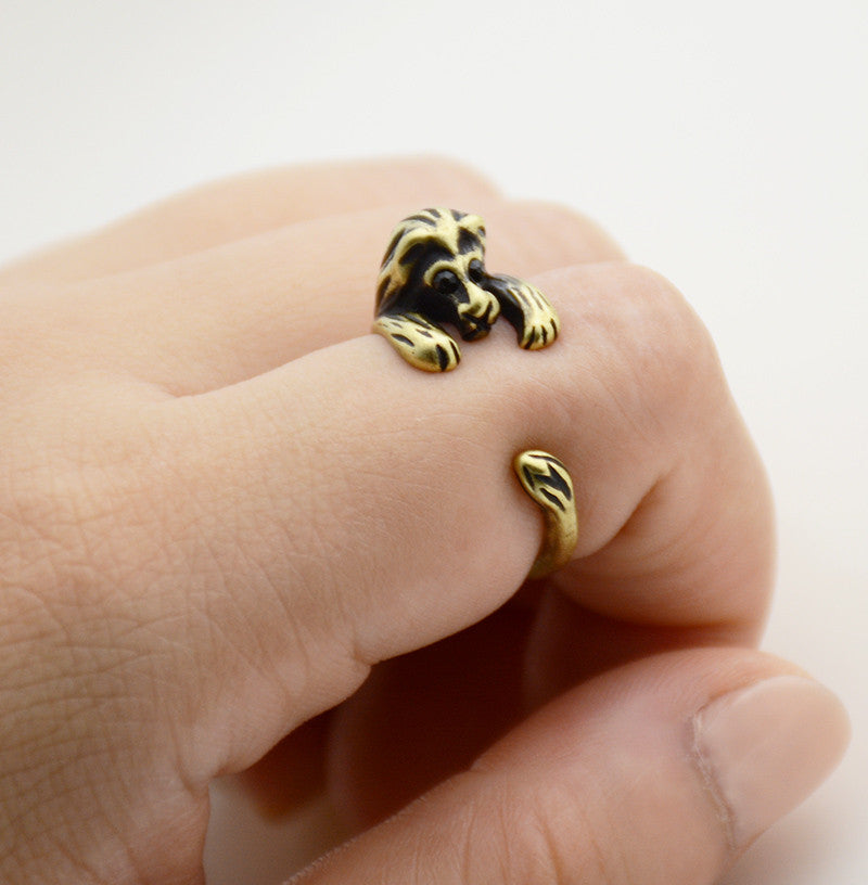 Lion on sale thumb ring